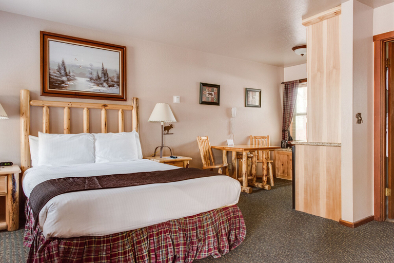 Bedroom 3, Franciscan Lakeside Lodge, Placer