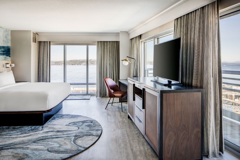 Bedroom 3, Seattle Marriott Waterfront, Seattle