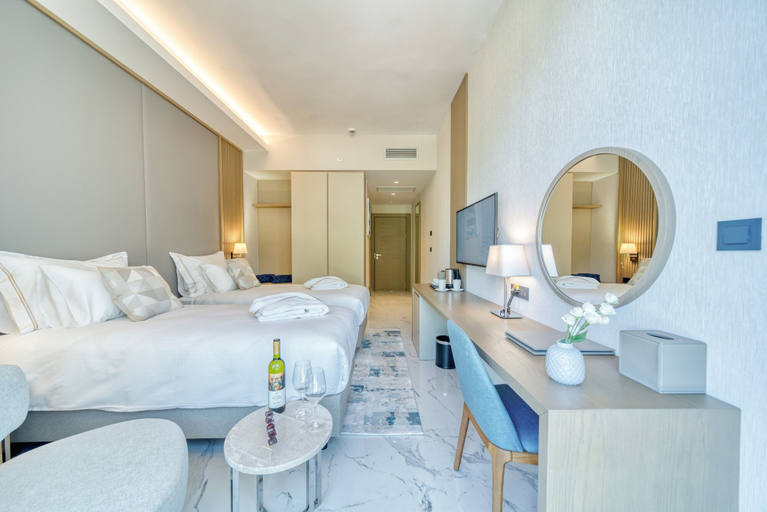 Bedroom 4, Hyatt Regency Kotor Bay Resort