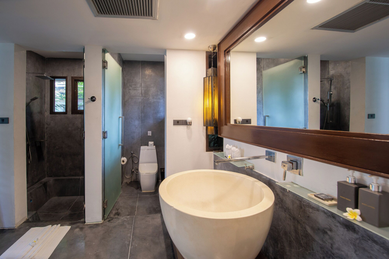 Bathroom 4, Zara Beach Resort, Ko Samui