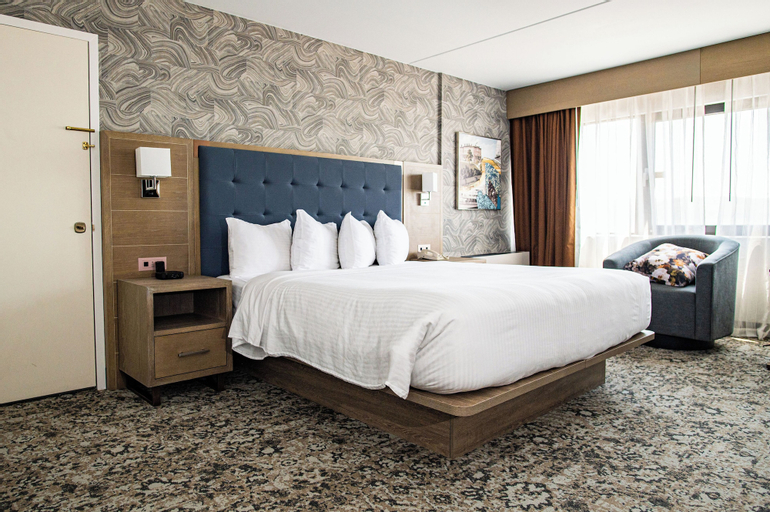 Bedroom 3, DoubleTree by Hilton Poughkeepsie, Dutchess