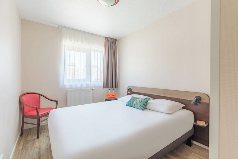 Bedroom 23
