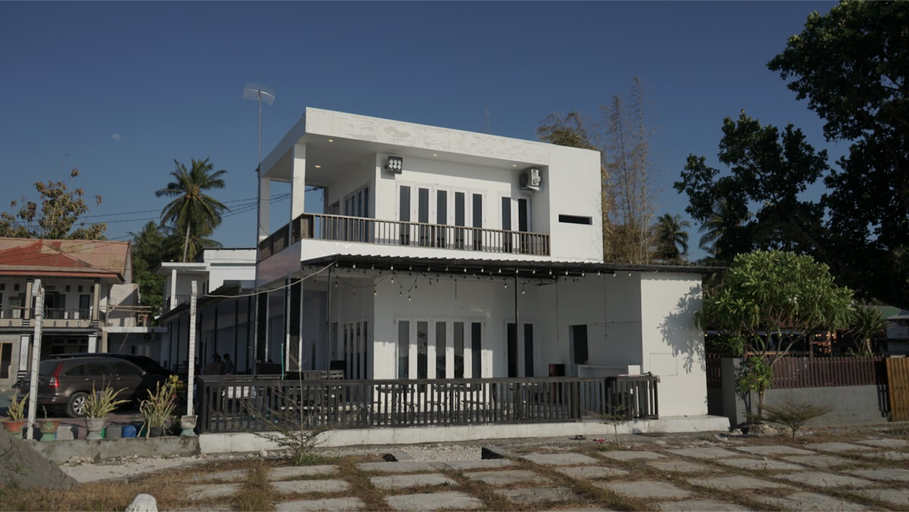 Exterior & Views 1, Samboang White House With Panaromic Ocean & Sunrise View, Bulukumba