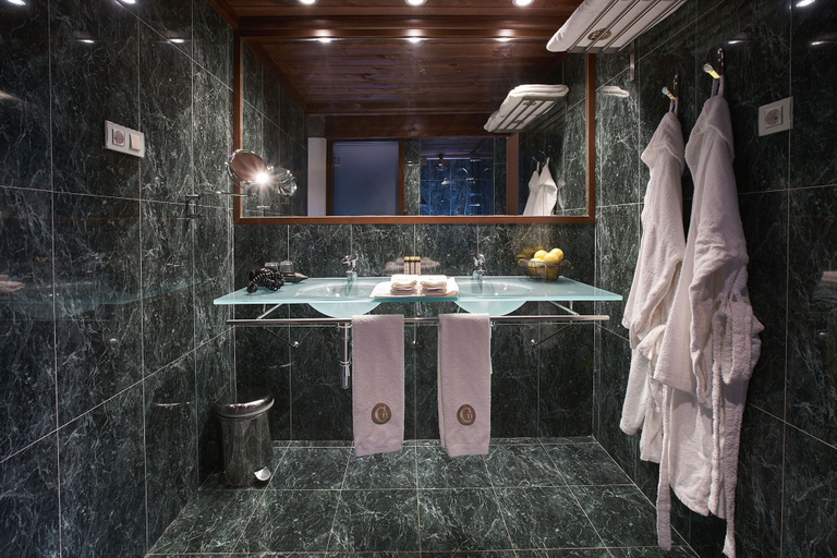 Bathroom 4, Finca El Cortiñal, Cáceres