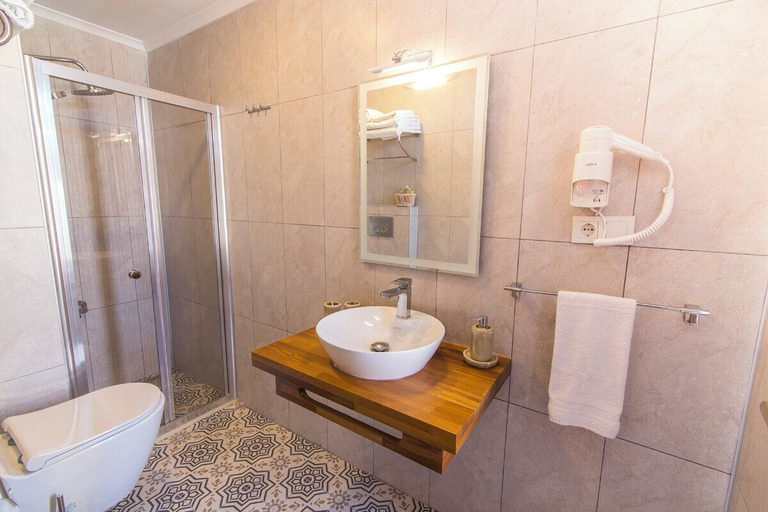 Bathroom, Bozcaada Butik Pansiyon, Bozcaada