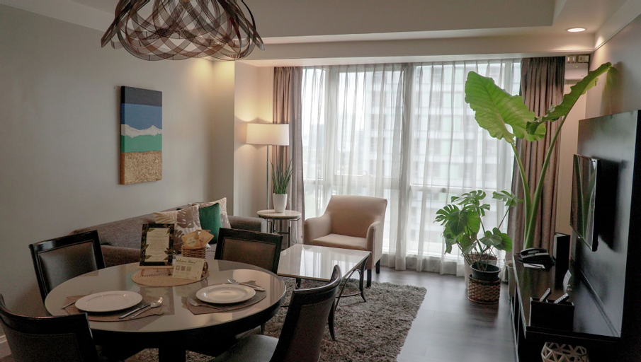 Dining Room 12