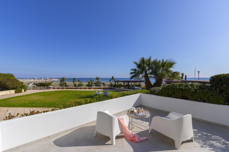 Others 4, Mackenzie Castella Beachfront Suite, Larnaca
