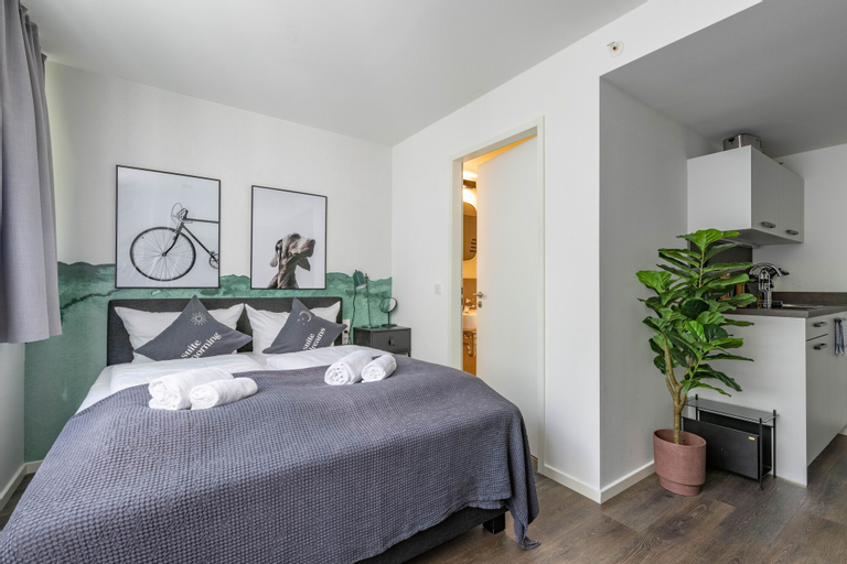 Bedroom 15
