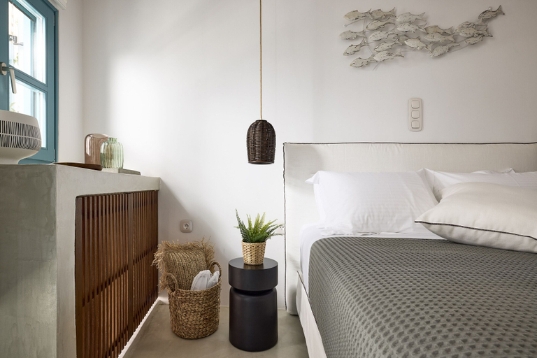 Bedroom 3, Syroc Maison, South Aegean