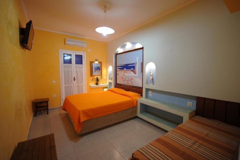 Bedroom 3, Orfeas Apartments, South Aegean