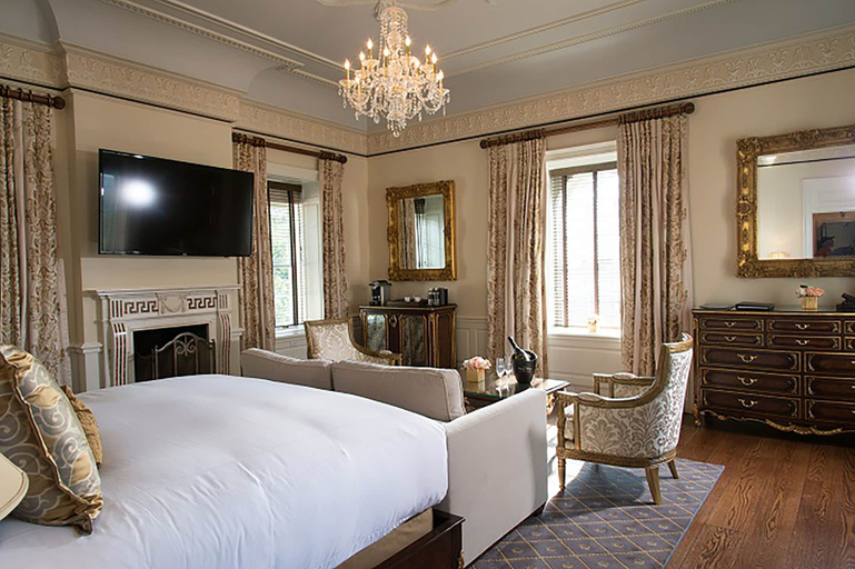 Bedroom 3, Albemarle Estate at Trump Winery, Albemarle