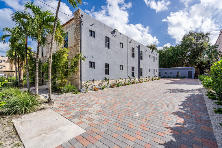 Exterior & Views 2, Incredible Apt near downtown Miami, Miami-Dade