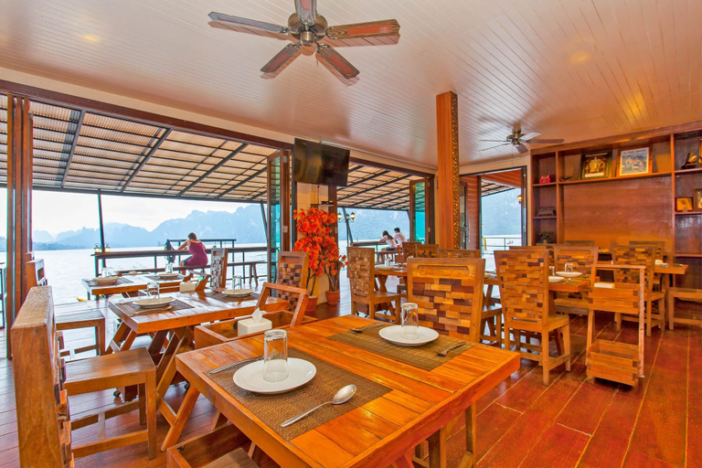 Food & Drinks 5, Panvaree Resort, Ban Ta Khun
