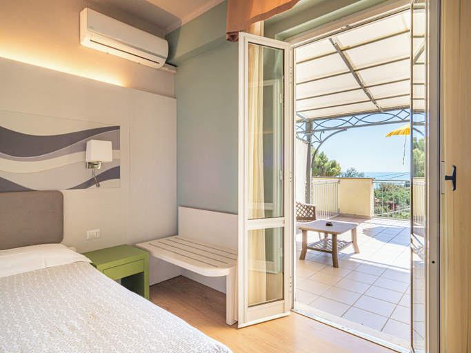 Bedroom 4, Hotel il Nido, La Spezia