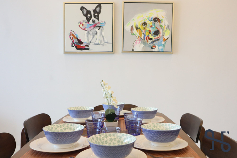 Dining Room 9