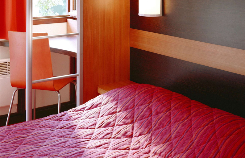 Bedroom 3, Premiere Classe Saint Ouen L'Aumone, Val-d'Oise
