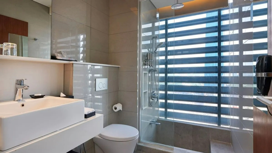 Bathroom 6