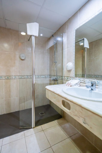 Bathroom 4, Hotel Beleret, Valencia
