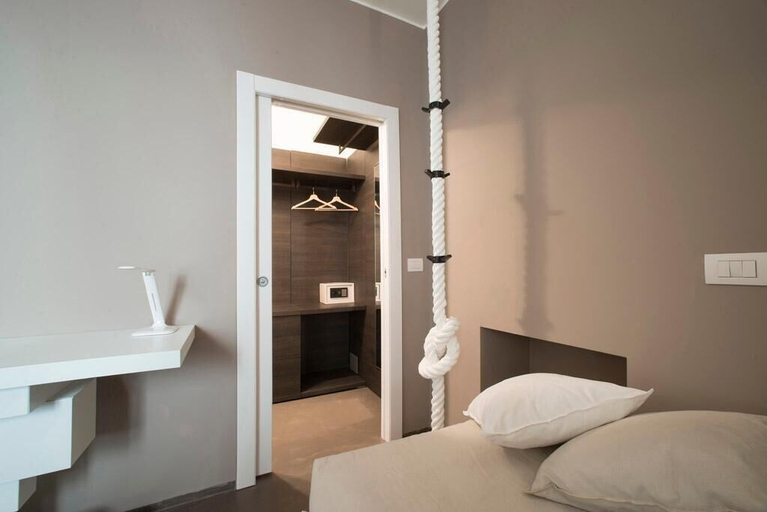 Bedroom 4, L'Ottava GuestHouse, Milano
