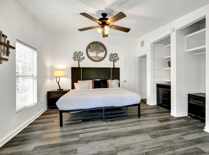 Bedroom 2, Blanco River Access Five Min to Downtown San Marcos, Hays