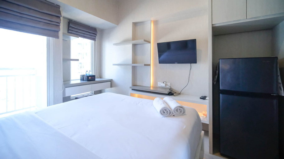 Nice Studio Connected To Mall At Tanglin Supermall Mansion Apartment, Surabaya