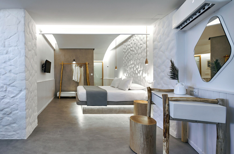 Bedroom 4, Oscar Beachfront Suites-Adults Only, South Aegean