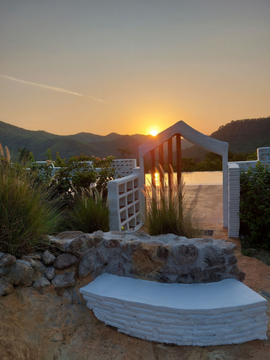 Exterior & Views 2, Khun Khao Tamnan Prai Resort, Muang Ratchaburi