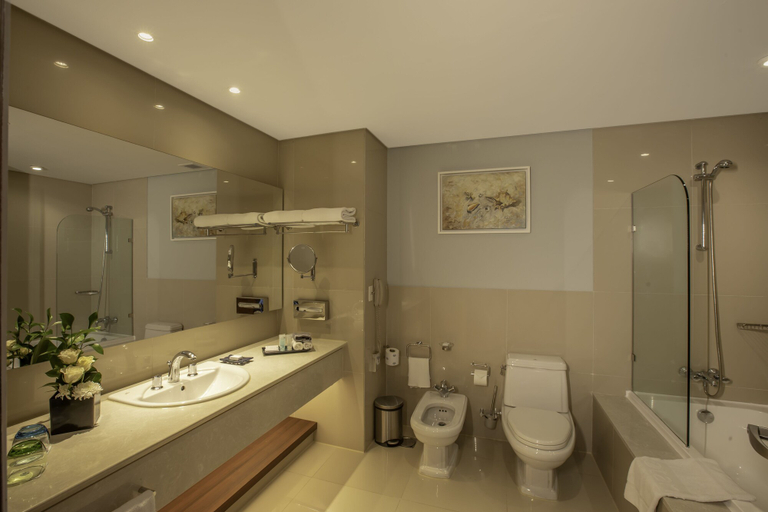 Bathroom 4, Grand Rotana Resort & Spa, Sharm el-Sheikh