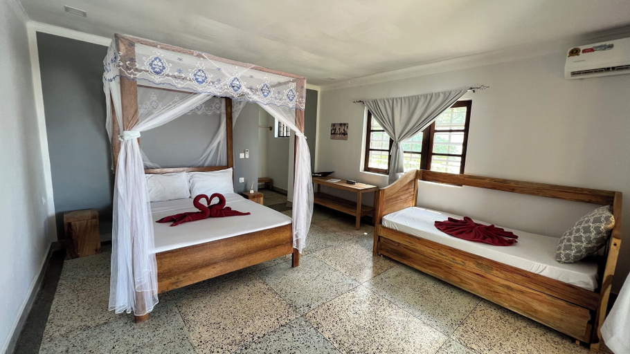 Bedroom 3, Seashore hotel, Kaskazini 'B'