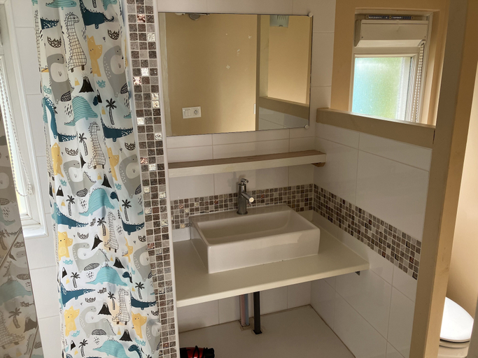 Bathroom 4, Gite Ty Koko Gadeloupe, Saint-François
