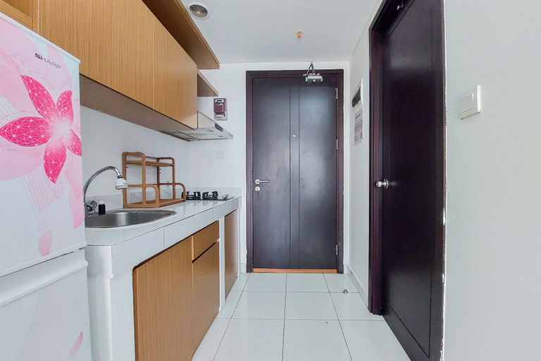 Others 3, Warm And Enjoy Living Studio Casa De Parco Apartment, South Tangerang