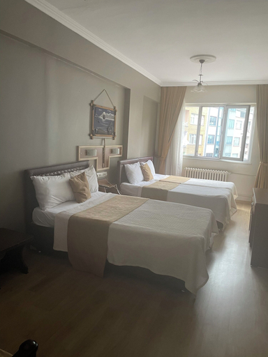 Bedroom 2, Otel Yalta, Merkez