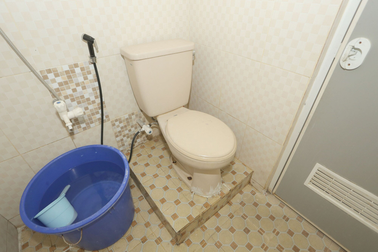 Bathroom 3, OYO 92999 Villa Melati Puncak, Bogor