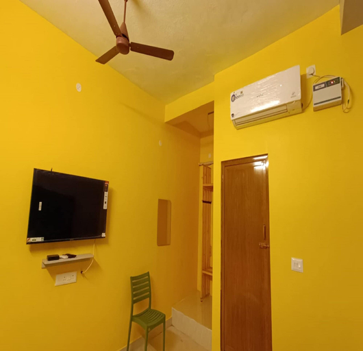 Others 5, Hotel Les Hues, Puducherry