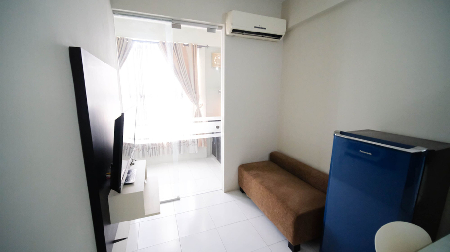 Bedroom 2, Simple And Homey 2Br At Dian Regency Apartment, Surabaya