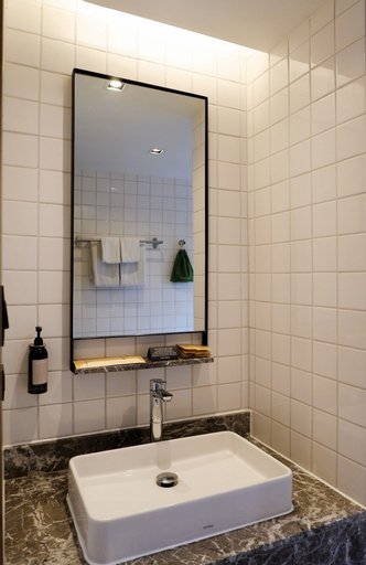 Bathroom 15