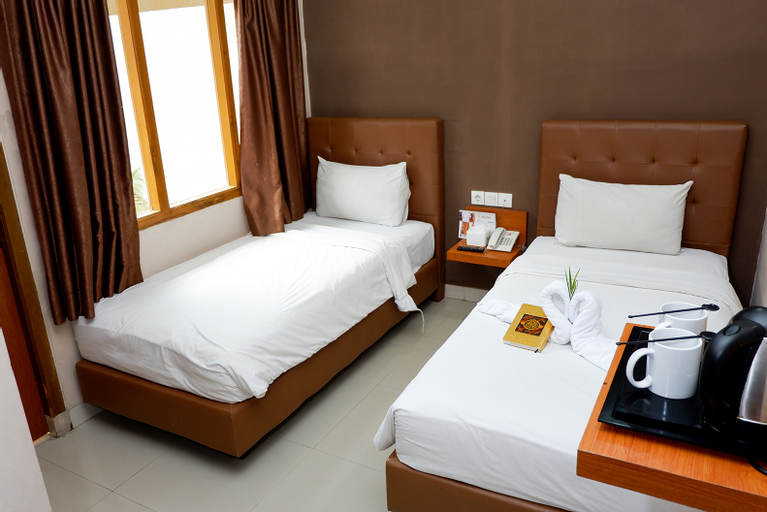 Bedroom 13