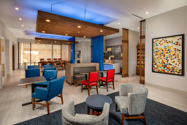 Food & Drinks 4, Holiday Inn Express & Suites CHATSWORTH by IHG, Los Angeles