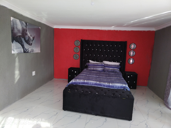 Bedroom 3, Moholoholo lodge, Ehlanzeni