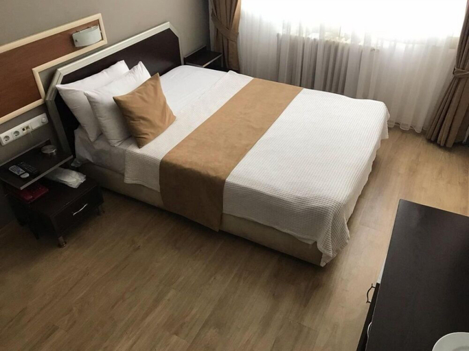 Bedroom 4, Otel Yalta, Merkez