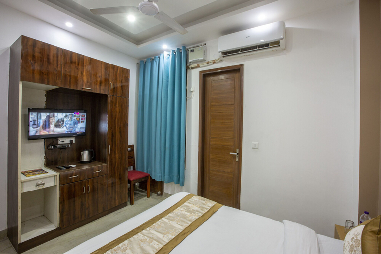 Bedroom 6