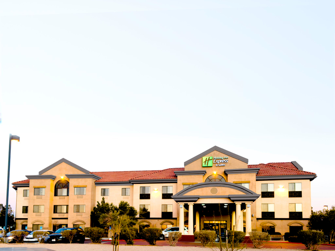 Holiday Inn Express & Suites Barstow-Outlet Center, San Bernardino