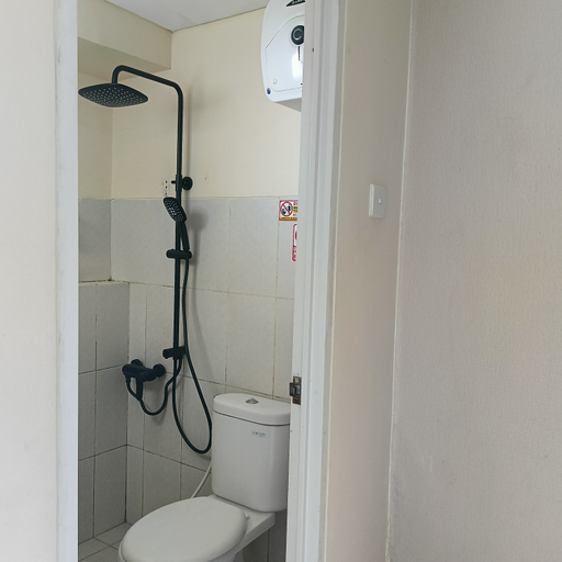 Bathroom 5, Apartemen Educity Pakuwon City, Surabaya
