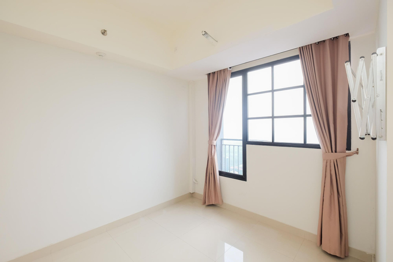 Bedroom 3, Minimalist 1Br With Extra Room At Evenciio Margonda Apartment, Depok