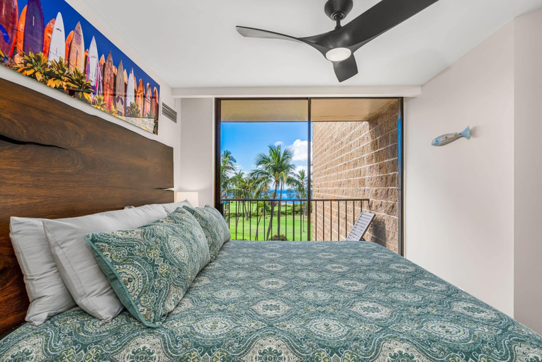 Bedroom 3, Modern & Polished Oceanfront Vistas, Maui