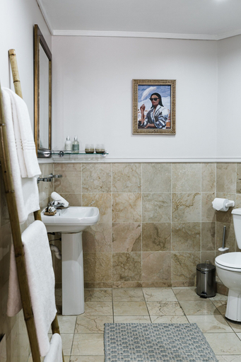 Bathroom 5, Royal Boutique Hotel, City of Cape Town