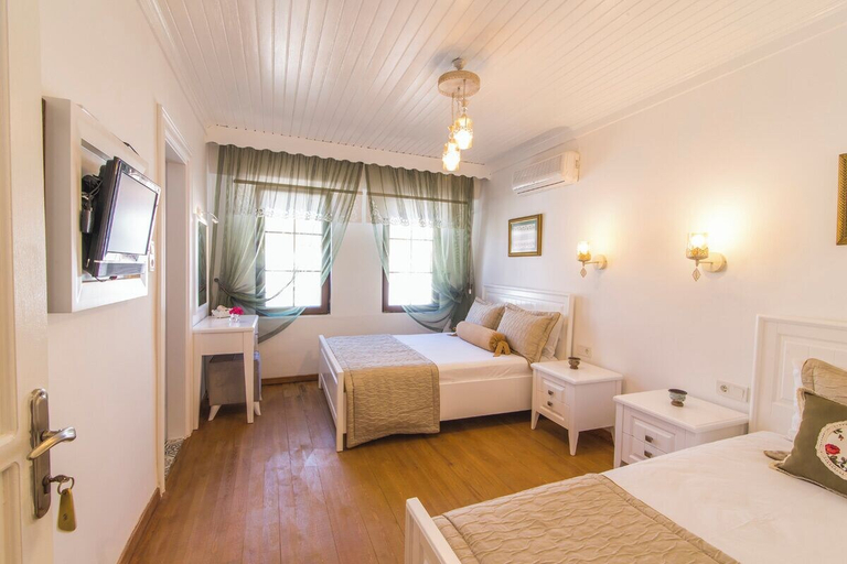 Bedroom 3, Bozcaada Butik Pansiyon, Bozcaada