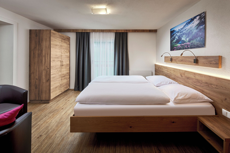 Bedroom 2, Hotel Gasthof Siggen, Zell am See