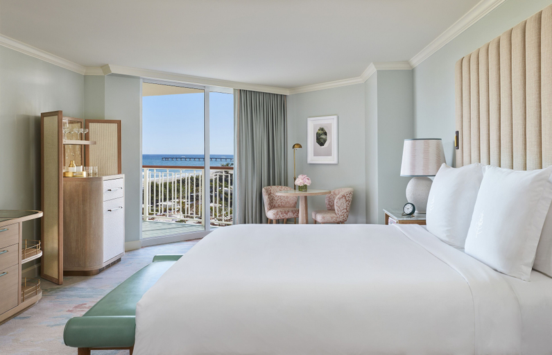 Bedroom 4, Four Seasons Resort Palm Beach, Palm Beach