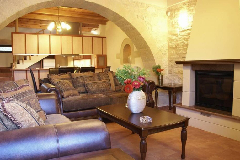 Room 5, Kalives Orchard Villas, Crete